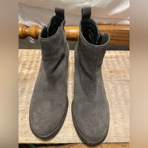 Jessica Simpson Ankle Boots Women’s size 7 Grey